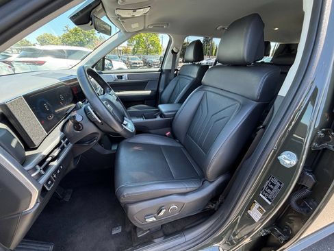 Used 2025 Hyundai Santa Fe SEL AWD/4WD image 40