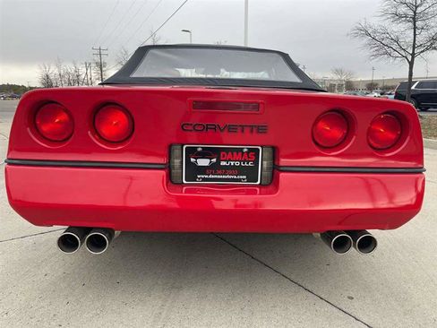 Used 1990 Chevrolet Corvette Convertible image 27