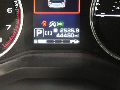 Used 2023 Subaru Forester Touring image 12