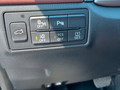 Used 2017 MAZDA CX-9 Signature AWD/4WD image 15