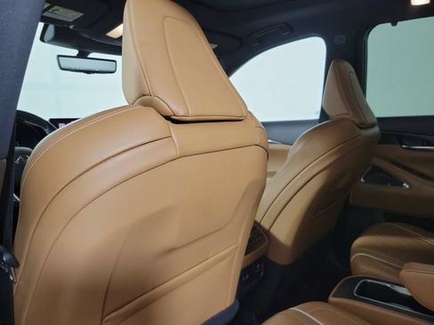 Certified 2025 INFINITI QX60 Luxe w/ Vision Package FWD image 14