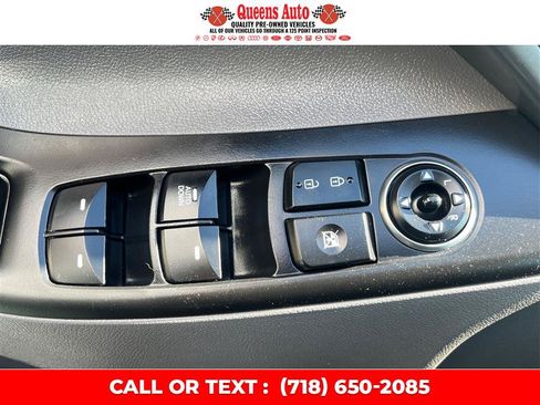 Used 2014 Hyundai Elantra SE FWD image 36
