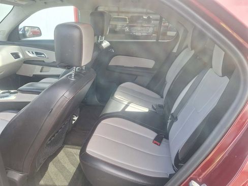 Used 2017 Chevrolet Equinox Premier w/ Enhanced Convenience Package AWD/4WD image 12