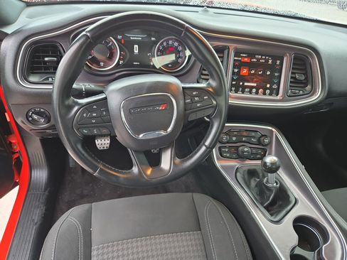 Used 2016 Dodge Challenger R/T w/ Sound Group image 28