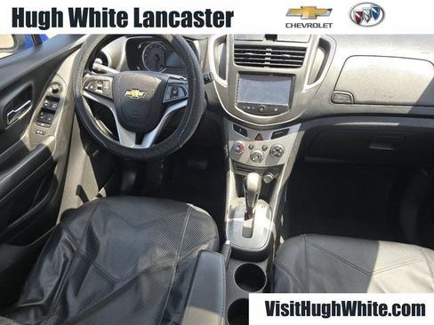 Used 2015 Chevrolet Trax LT w/ LT Sun and Sound Package AWD/4WD image 23