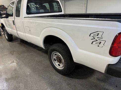 Used 2012 Ford F250 XL w/ PWR Equipment Group AWD/4WD image 9