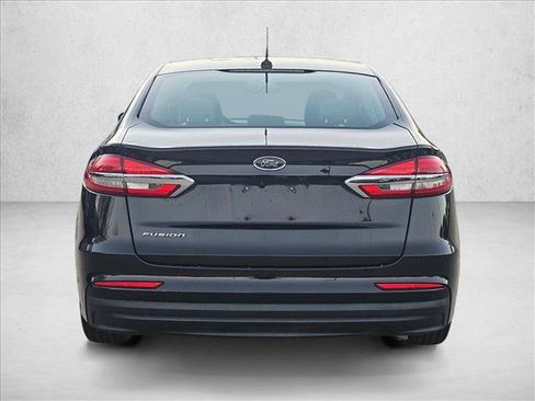 Used 2019 Ford Fusion S image 7
