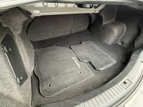 Used 2010 MAZDA MAZDA3 i Touring FWD image 11