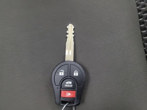 Used 2015 Nissan Frontier Desert Runner image 32