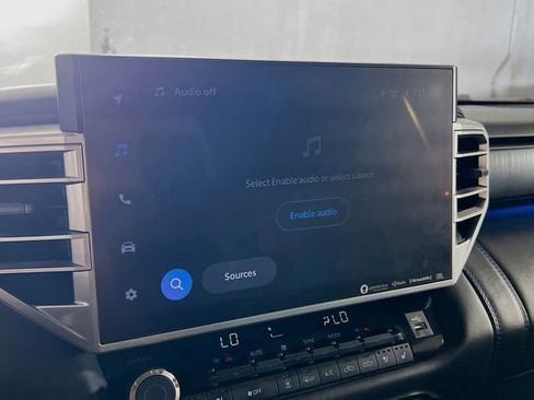 Used 2023 Toyota Tundra Platinum image 19