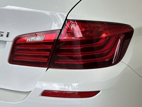 Used 2016 BMW 535i Sedan image 30