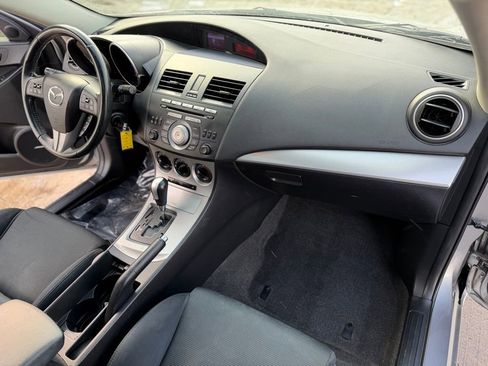 Used 2010 MAZDA MAZDA3 s Sport image 21