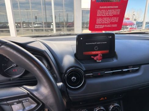 Used 2019 MAZDA CX-3 Touring w/ Preferred Equipment Package image 4