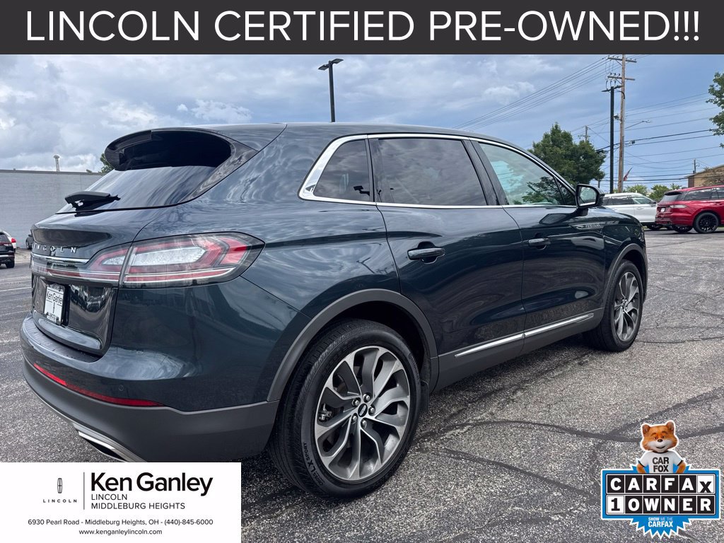 Used 2023 Lincoln Nautilus Reserve AWD/4WD image 3