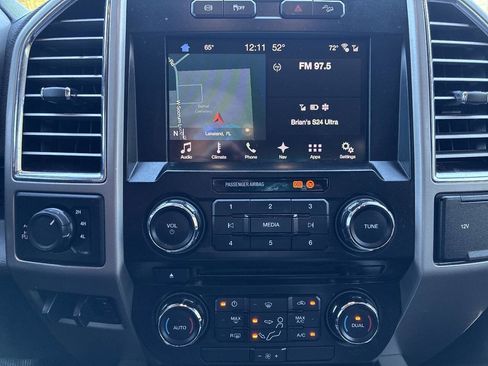 Used 2017 Ford F250 Lariat w/ Chrome Package image 20