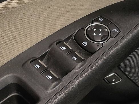 Used 2018 Ford Fusion S image 27