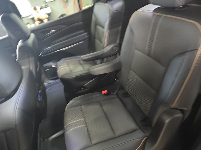 Used 2026 Chevrolet Traverse High Country w/ LPO, Floor Liner Package AWD/4WD image 16