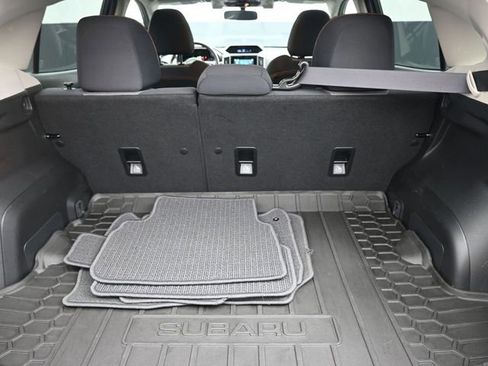 Used 2021 Subaru Crosstrek 2.0i Premium w/ Moonroof Package image 25