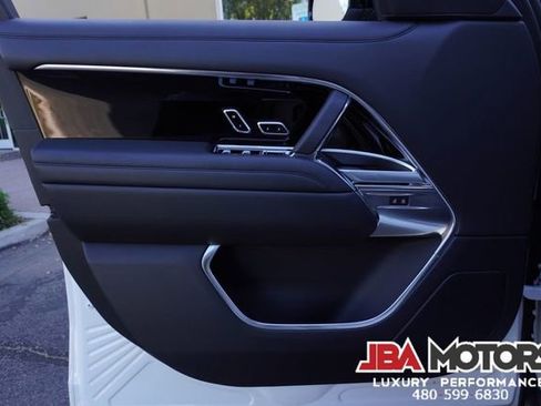 Used 2023 Land Rover Range Rover Long Wheelbase SE image 87