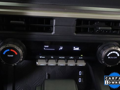 Used 2025 Toyota Tacoma SR5 image 26