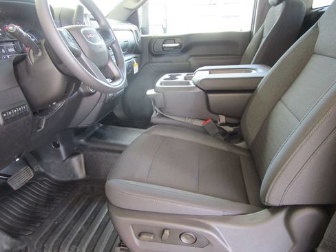 New 2026 GMC Sierra 3500 Pro w/ Convenience Package AWD/4WD image 28