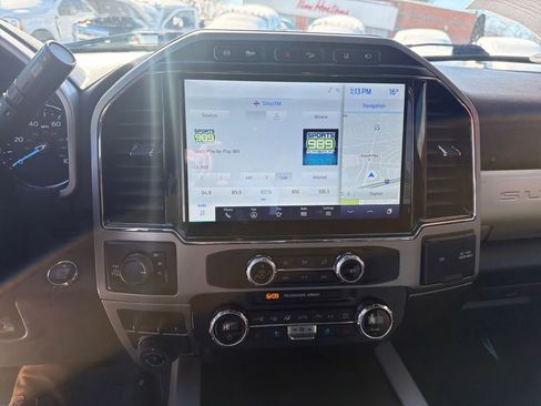 Used 2022 Ford F250 Lariat w/ Lariat Ultimate Package image 17