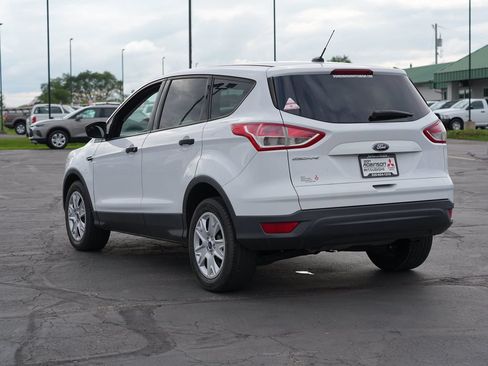 Used 2016 Ford Escape S FWD image 5