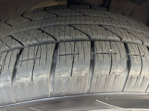 Used 2018 Toyota Highlander Limited image 10