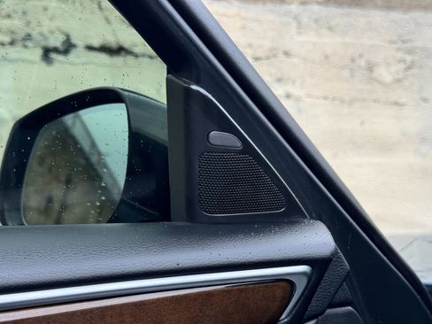 Used 2014 INFINITI Q50 Sport w/ Deluxe Technology Package image 12