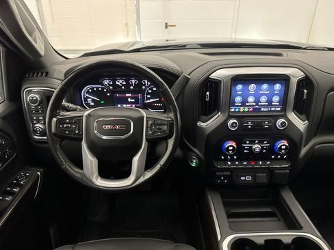 Used 2021 GMC Sierra 1500 SLT w/ SLT Premium Package AWD/4WD image 16