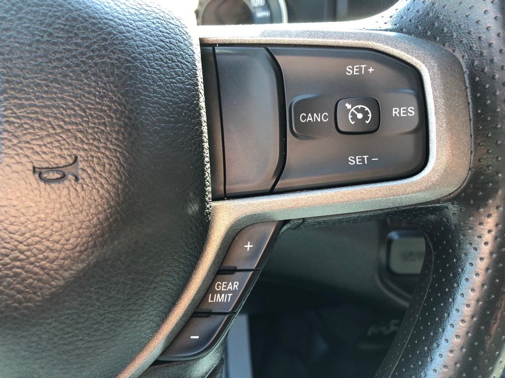 Used 2024 RAM 2500 Tradesman AWD/4WD image 38