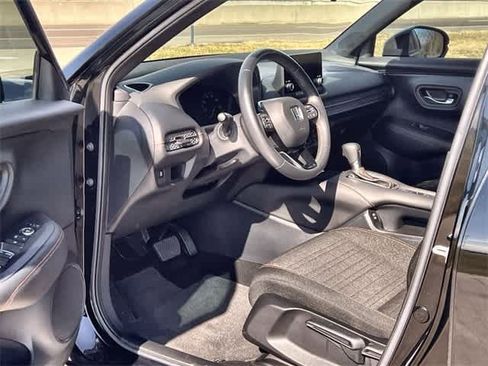 Certified 2024 Honda HR-V Sport image 3