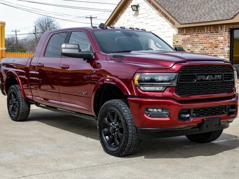 Used 2022 RAM 3500 Limited w/ Safety Group AWD/4WD image 4