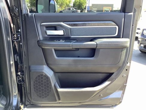Used 2021 RAM 2500 Big Horn w/ Safety Group image 40