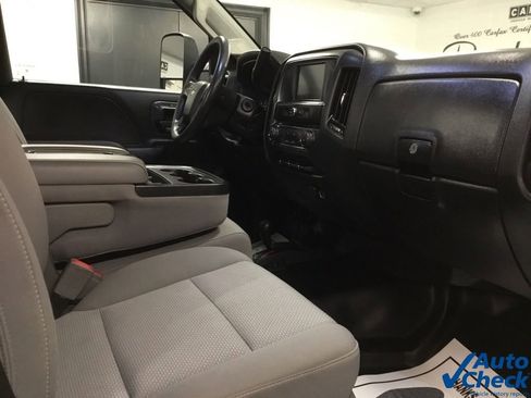 Used 2018 Chevrolet Silverado 3500 W/T w/ Snow Plow Prep Package AWD/4WD image 31