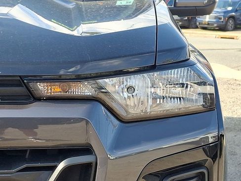 Used 2023 Chevrolet Colorado LT w/ LT Convenience Package image 14