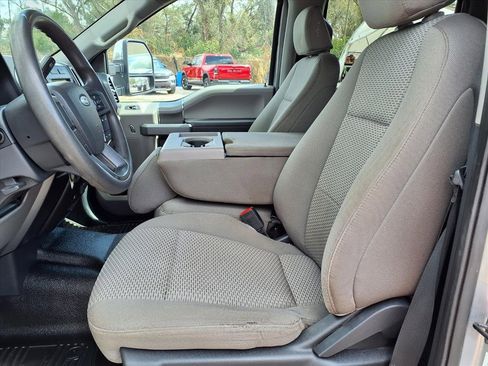 Used 2022 Ford F250 XLT w/ XLT Premium Package image 23