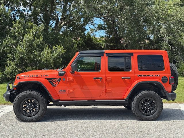 Used 2023 Jeep Wrangler Unlimited Rubicon 4xe AWD/4WD image 2