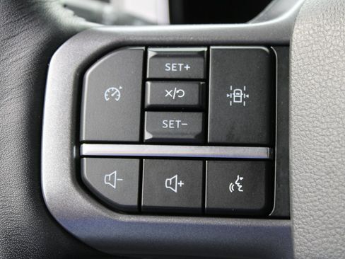 Used 2023 Ford F150 Lariat image 52