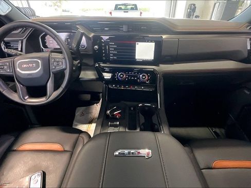 Used 2026 GMC Sierra 2500 AT4 AWD/4WD image 6