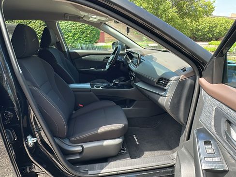 Certified 2023 Nissan Rogue S AWD/4WD image 22