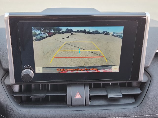 Used 2024 Toyota RAV4 LE FWD image 13