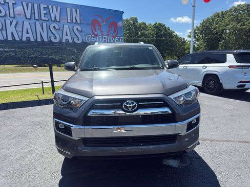 Used 2023 Toyota 4Runner Limited AWD/4WD image 2