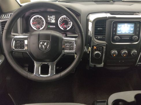 Used 2017 RAM 1500 Express image 22