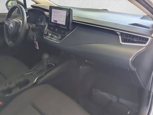 Used 2023 Toyota Corolla LE FWD image 21
