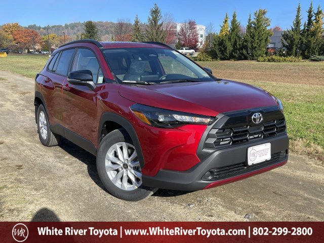 New 2026 Toyota Corolla Cross LE w/ Moonroof Package AWD/4WD image 1