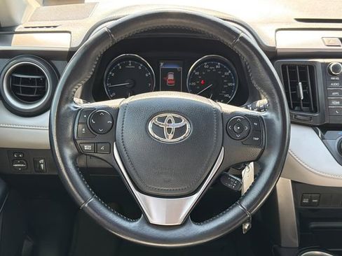 Used 2016 Toyota RAV4 XLE FWD image 24