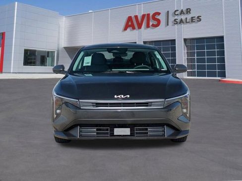 Used 2025 Kia K4 FWD image 2