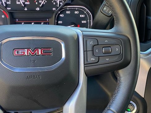 Used 2022 GMC Sierra 2500 SLT w/ SLT Premium Package AWD/4WD image 15