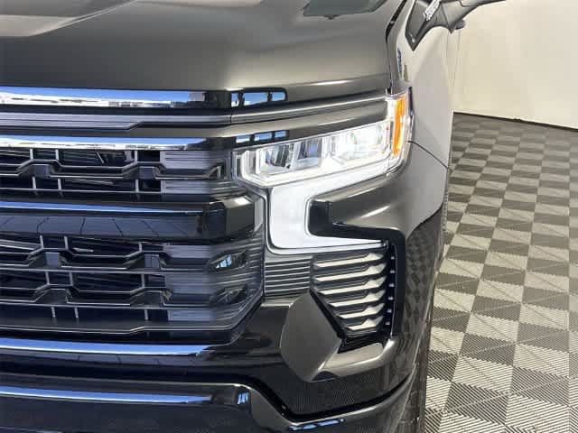 Used 2026 Chevrolet Silverado 1500 RST AWD/4WD image 9